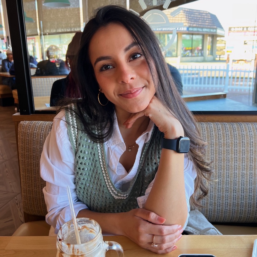 Meet your Posher, Ivana